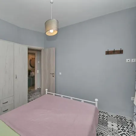 Apartment Fouxia-red Skopelos